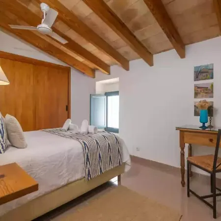 Can Cuarassa Country House Chalet