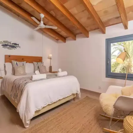 Chalet Can Cuarassa Country House